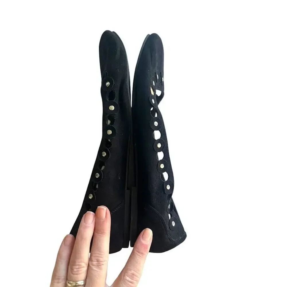 Torrid Black‎ Ballet Flats Faux Suede Vegan Laser Cut Studded Black Size 8.5W